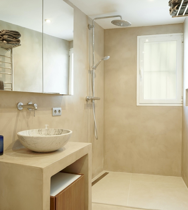 Resa Estates Ibiza for sale te koop Casa Rui Tourist license sta Eularia bathroom shower.jpg